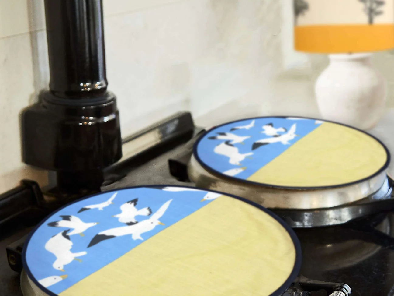 Pair Of Blue Yellow AGA Chef s Pads AGA Hob Covers Hotplate Covers pair-of-blue-yellow-aga-chef-s-pads-aga-hob-covers-hotplate-covers